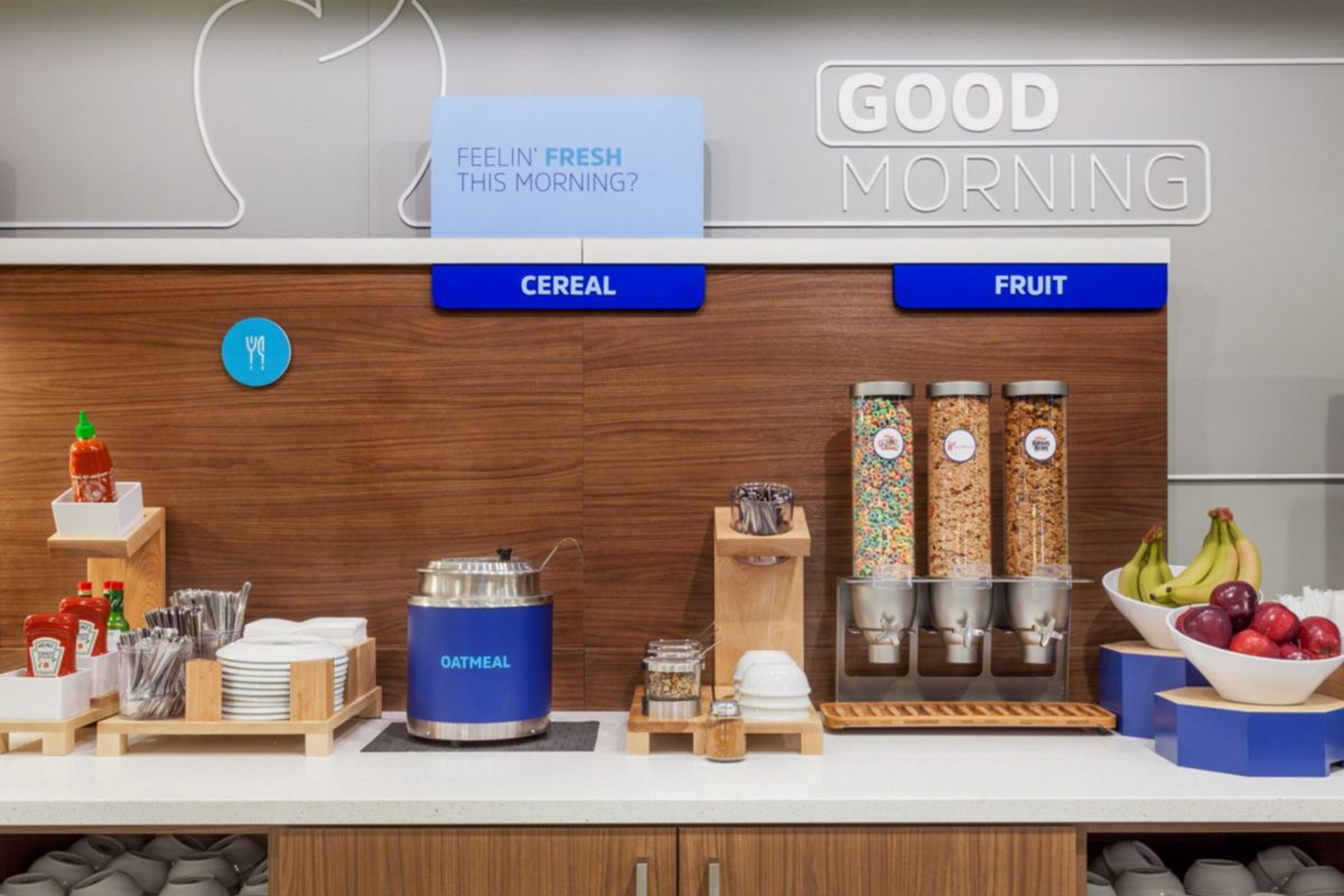 Holiday Inn Express & Suites Trinidad By Ihg Exteriör bild