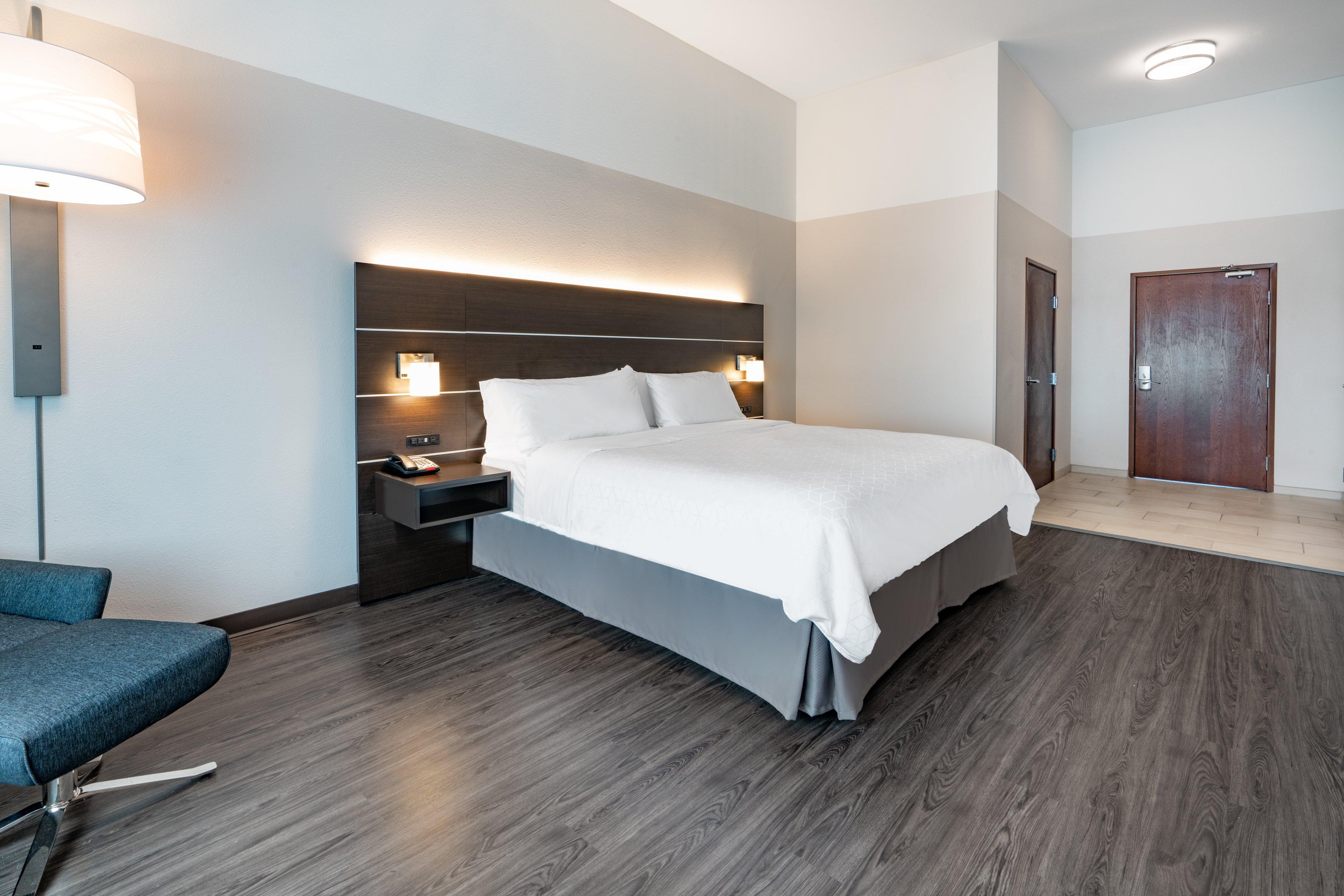 Holiday Inn Express & Suites Trinidad By Ihg Exteriör bild